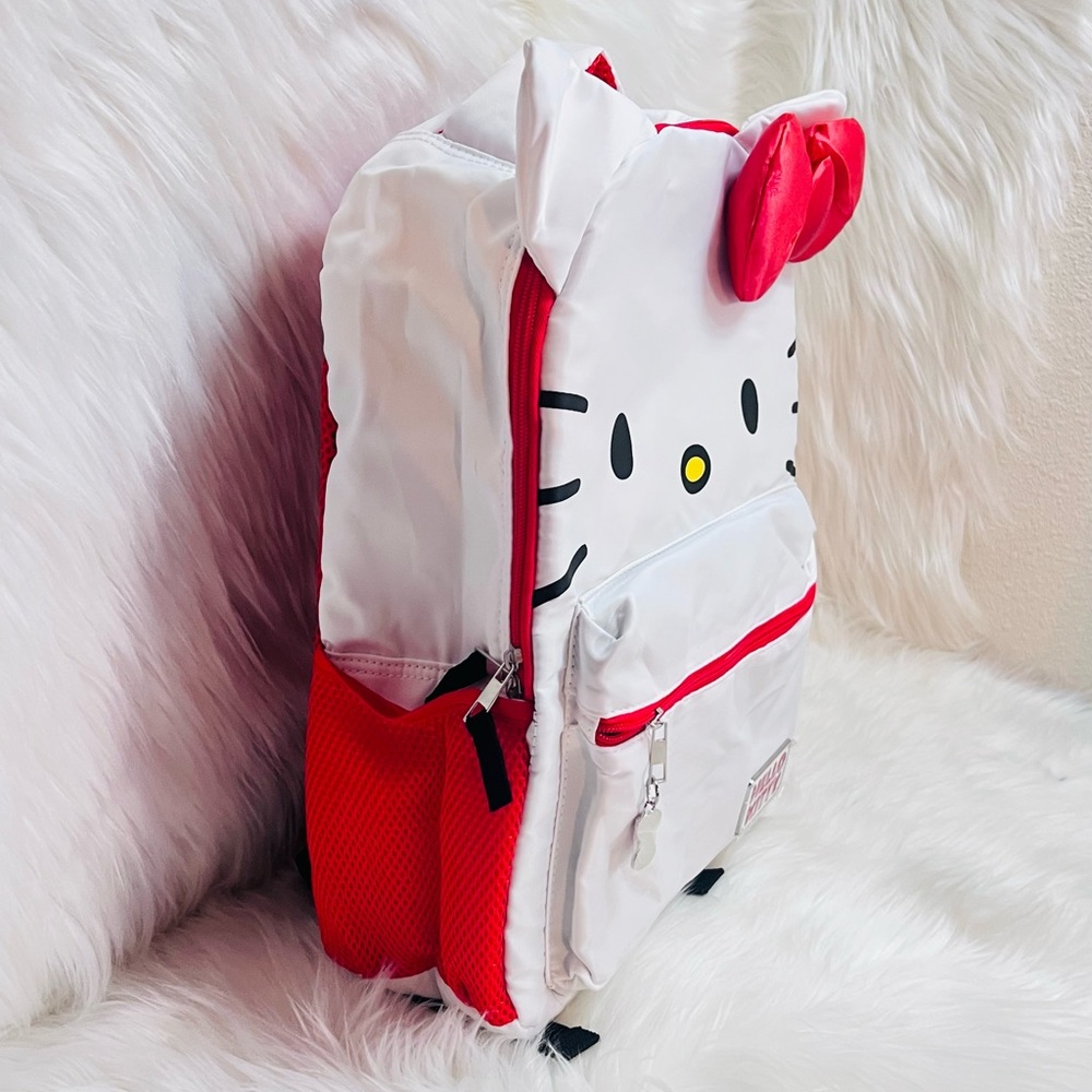 Hello Kitty Backpack - Picture 2 of 6